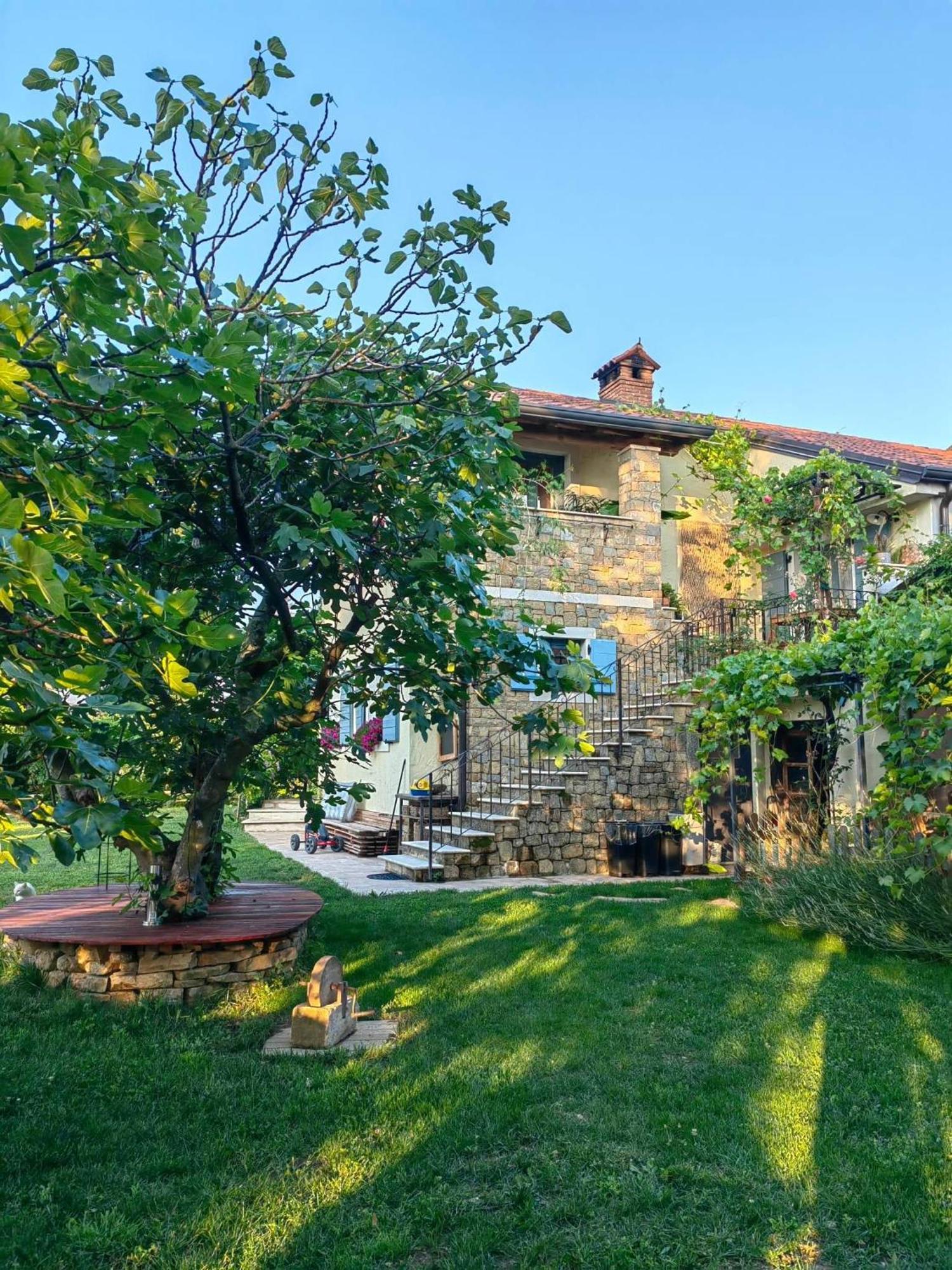 Apartma Medosi Izola Luaran gambar
